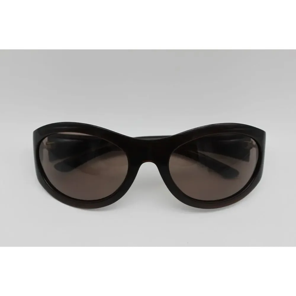 Bottega Veneta Black Oversized Rounded Sunglasses with Brown Gradient Lenses